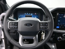 Ford F-150 XLT 4WD SuperCrew 5.5' Box 2026
