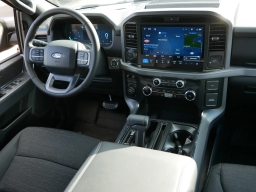 Ford F-150 XLT 4WD SuperCrew 5.5' Box 2026