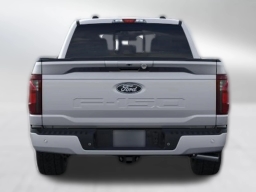 Ford F-150 XLT 4WD SuperCrew 5.5' Box 2026