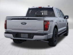 Ford F-150 XLT 4WD SuperCrew 5.5' Box 2026