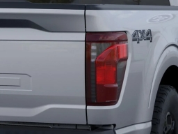 Ford F-150 XLT 4WD SuperCrew 5.5' Box 2026