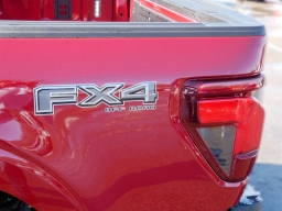 Ford F-150 XLT 4WD SuperCrew 5.5' Box 2025