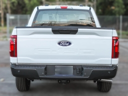 Ford F-150 XL 2WD SuperCab 6.5' Box 2026