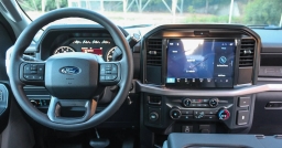 Ford F-150 XL 2WD SuperCab 6.5' Box 2026