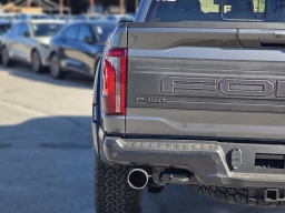 Ford F-150 Raptor 4WD SuperCrew 5.5' Box 2026