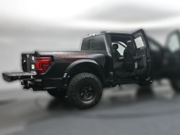 Ford F-150 Raptor 4WD SuperCrew 5.5' Box 2026