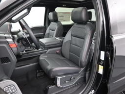 Ford F-150 Raptor 4WD SuperCrew 5.5' Box 2026