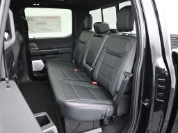 Ford F-150 Raptor 4WD SuperCrew 5.5' Box 2026