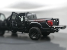 Ford F-150 Raptor 4WD SuperCrew 5.5' Box 2026