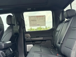 Ford F-150 Raptor 4WD SuperCrew 5.5' Box 2026