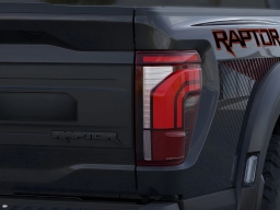 Ford F-150 Raptor 4WD SuperCrew 5.5' Box 2026