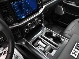 Ford F-150 Raptor 4WD SuperCrew 5.5' Box 2026