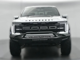Ford F-150 Raptor 4WD SuperCrew 5.5' Box 2026