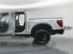 Ford F-150 Raptor 4WD SuperCrew 5.5' Box 2026