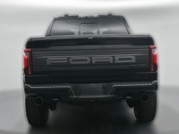 Ford F-150 Raptor 4WD SuperCrew 5.5' Box 2026