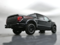 Ford F-150 Raptor 4WD SuperCrew 5.5' Box 2026