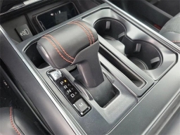 Ford F-150 Raptor 4WD SuperCrew 5.5' Box 2025