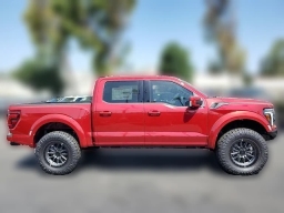 Ford F-150 Raptor 4WD SuperCrew 5.5' Box 2025