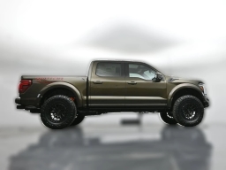 Ford F-150 Raptor 4WD SuperCrew 5.5' Box 2025