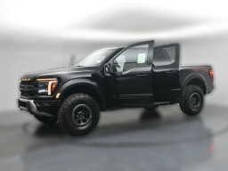 Ford F-150 Raptor 4WD SuperCrew 5.5' Box 2026