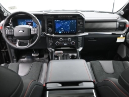 Ford F-150 Raptor 4WD SuperCrew 5.5' Box 2026