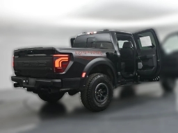 Ford F-150 Raptor 4WD SuperCrew 5.5' Box 2026
