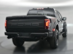 Ford F-150 Raptor 4WD SuperCrew 5.5' Box 2026