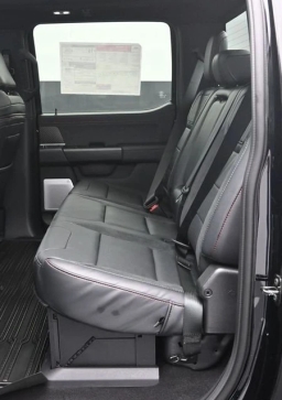 Ford F-150 Raptor 4WD SuperCrew 5.5' Box 2026