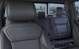 Ford F-150 Raptor 4WD SuperCrew 5.5' Box 2026