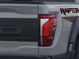 Ford F-150 Raptor 4WD SuperCrew 5.5' Box 2026
