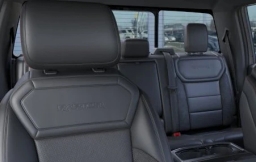 Ford F-150 Raptor 4WD SuperCrew 5.5' Box 2026