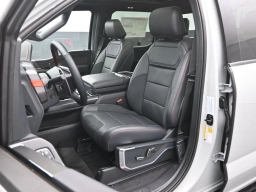 Ford F-150 Raptor 4WD SuperCrew 5.5' Box 2026