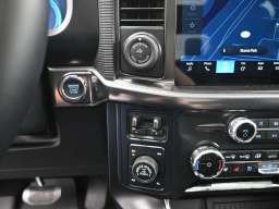 Ford F-150 Raptor 4WD SuperCrew 5.5' Box 2026