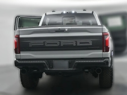 Ford F-150 Raptor 4WD SuperCrew 5.5' Box 2026