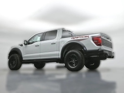 Ford F-150 Raptor 4WD SuperCrew 5.5' Box 2026