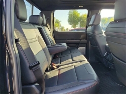 Ford F-150 Raptor 4WD SuperCrew 5.5' Box 2025