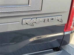 Ford F-150 Raptor 4WD SuperCrew 5.5' Box 2025