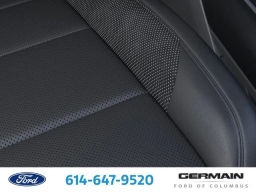 Ford F-150 Raptor 4WD SuperCrew 5.5' Box 2026