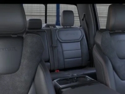 Ford F-150 Raptor 4WD SuperCrew 5.5' Box 2026