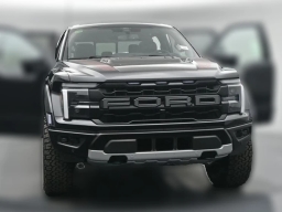 Ford F-150 Raptor 4WD SuperCrew 5.5' Box 2026