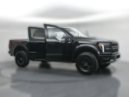 Ford F-150 Raptor 4WD SuperCrew 5.5' Box 2026