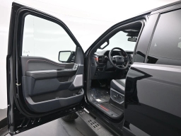 Ford F-150 Raptor 4WD SuperCrew 5.5' Box 2025