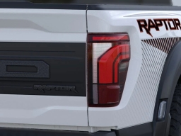 Ford F-150 Raptor 4WD SuperCrew 5.5' Box 2025