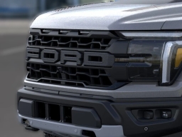 Ford F-150 Raptor 4WD SuperCrew 5.5' Box 2026