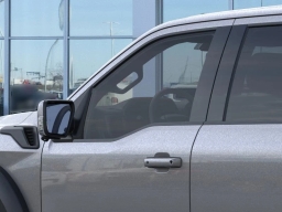 Ford F-150 Raptor 4WD SuperCrew 5.5' Box 2026