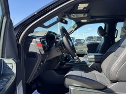 Ford F-150 Raptor 4WD SuperCrew 5.5' Box 2026