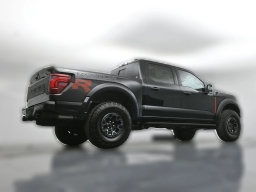 Ford F-150 Raptor 4WD SuperCrew 5.5' Box 2026