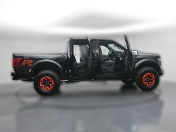 Ford F-150 Raptor 4WD SuperCrew 5.5' Box 2026