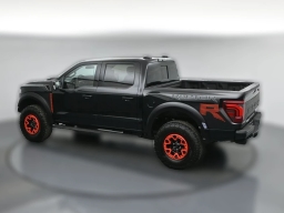 Ford F-150 Raptor 4WD SuperCrew 5.5' Box 2026