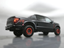 Ford F-150 Raptor 4WD SuperCrew 5.5' Box 2026